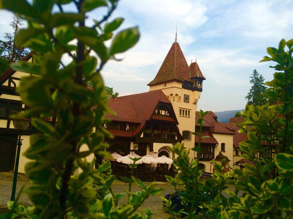 Complex La Tunuri - Vila Economat Sinaia Esterno foto